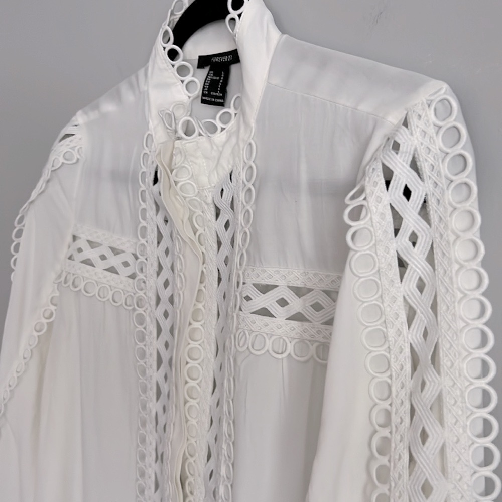 F21 Forever 21 Crochet Woven Lace Cutout Ivory White Blouse Womens L Large 8 - Picture 5 of 17